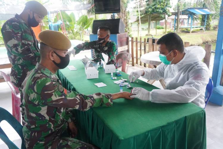 Batalyon Arhanud 11/WBY Gelar Rapid Test Covid-19 Massal