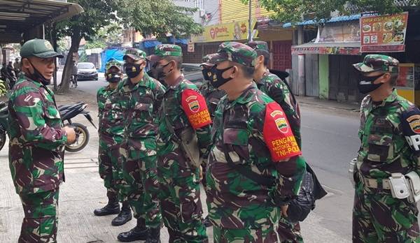 Infolahtadam I/BB Gandeng Muspika Medan Perjuangan Gelar Operasi Yustisi