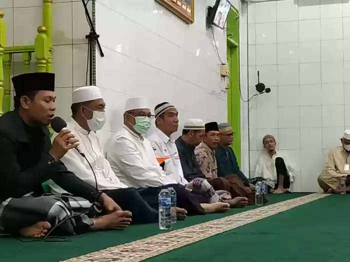 Akhyar Ajak Umat Ke Masjid, Berdoa Agar Wabah Covid 19 Berakhir