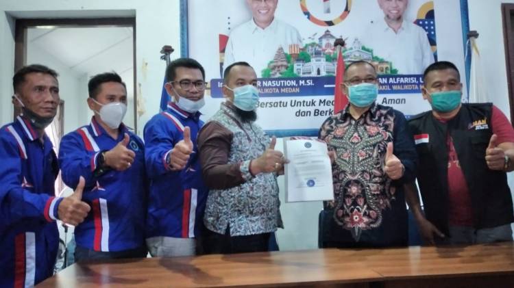 DPC BMI Kota Medan Ikhlas Hantarkan Akhyar Jadi Walikota Medan