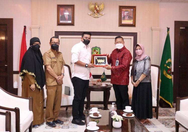 Walikota Medan Terima Audiensi Bank Mandiri