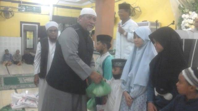 Masjid Jamiq Belawan Memperingati Maulid Nabi Dan Santuni Anak Yatim