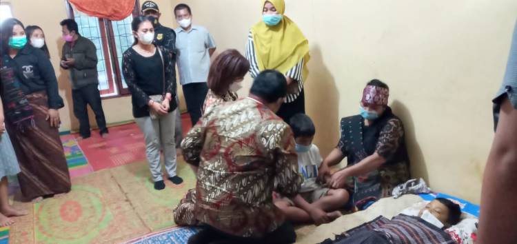 Diduga Stress Akibat Banyaknya Pekerjaan Rumah, Siswi SD di Dairi Minum Racun Rumput