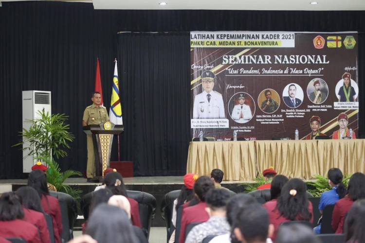 Wagubsu Buka Seminar Nasional, ini Harapan Musa Rajekshah dengan Mahasiswa