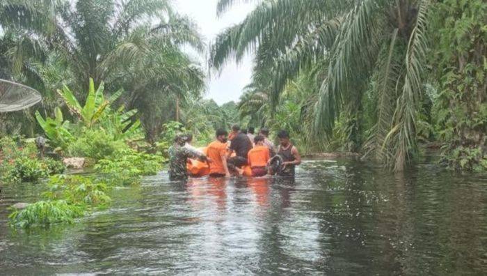 Dumai Diguyur Hujan, Enam Ratusan Rumah Terendam Banjir Satu Meteran