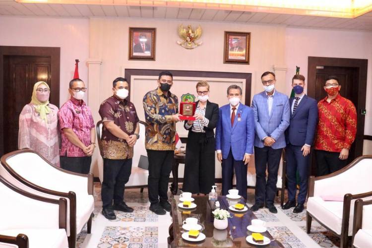 Bobby Nasution Terima Kunjungan Dubes Polandia, Program Kerjasamapun Dijajaki