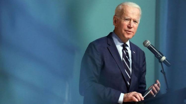 Presiden AS Joe Biden Menuai Kritikan Karena Memberikan Vaksin Booster