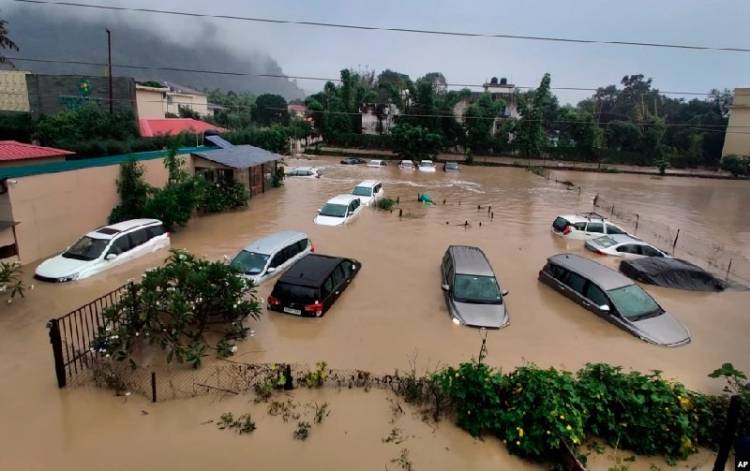 Sedikitnya 46 Orang Meninggal Dunia Pasca Banjir Landa India