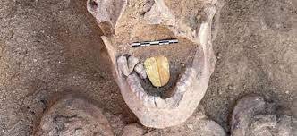 Arkeolog, Satu Kuburan Berisi Mumi Dengan Lidah Terbuat Dari Emas Ditemukan
