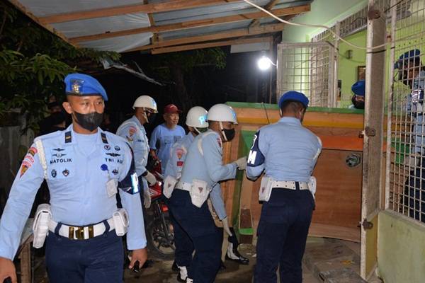 POM AU Lanud Soewondo Grebek 3 Lokasi Judi di Jalan Starban 3 Mesin Tembak Ikan Dan Mesin Slot Diangkut