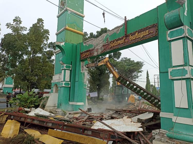 Budayawan Melayu Dukung Langkah Bobby Nasution  Renovasi Gapura Kota Medan