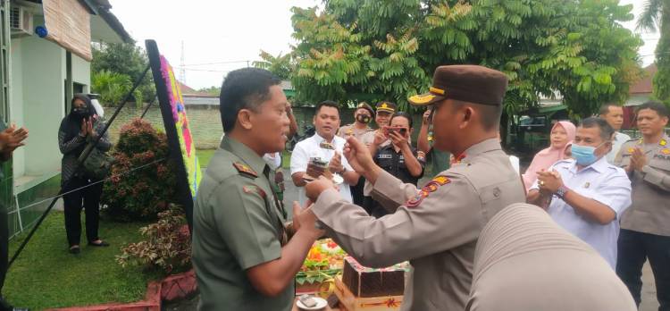 HUT TNI Ke-77, Kapolsekta dan Forkopimca Silaturahmi