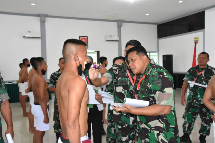 Danrem 023/KS Pimpin Sidang Parade Cata PK TNI Ad Reguler dan Keagamaan TA.2022