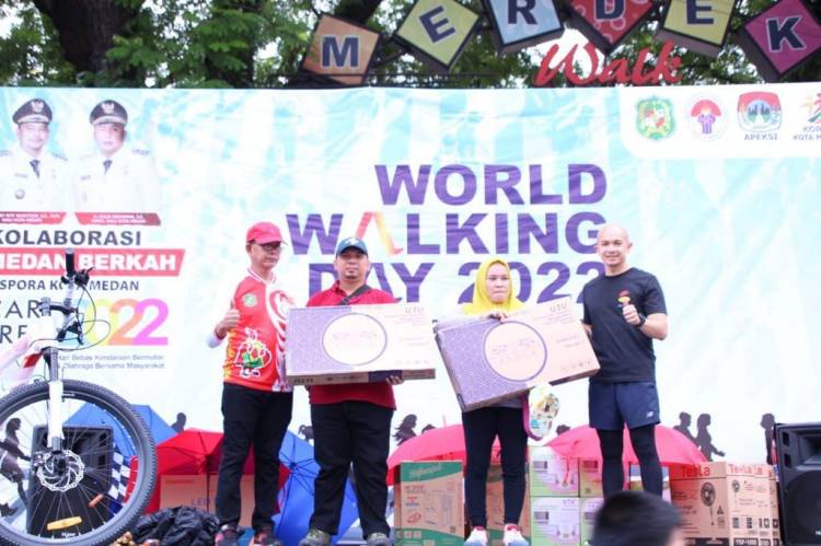 Peringatan World Walking Day 2022 Semarakkan Car Free Day Medan