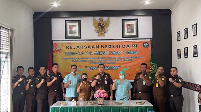 Tes Urine Dengan Hasil Bersih, Kejari Dairi Dukung Program RAN-P4GN