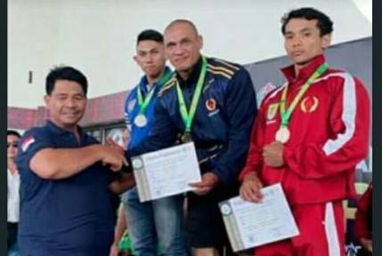 Dua  Emas dan Dua Perak Diraih Atlit Labuhanbatu dari Cabor Binaraga
