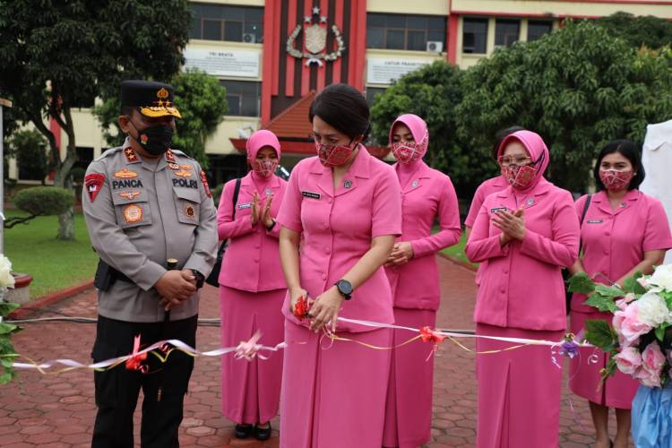 OPS Kepolisian Zebra Toba 2022" Polres Langkat Apel Gelar Pasukan