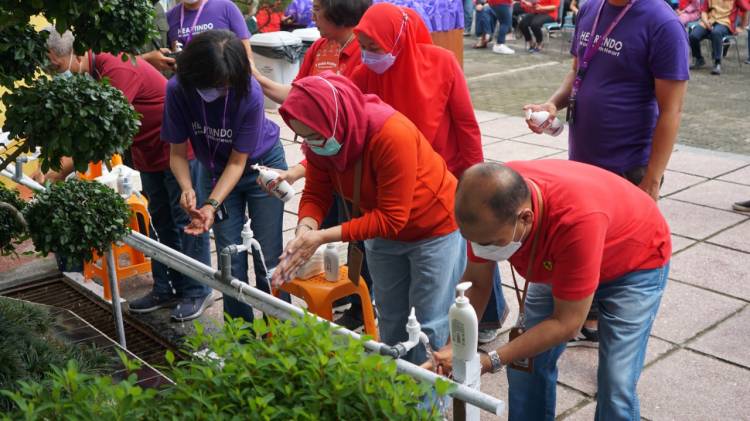 RSUP H Adam Malik Kampanyekan Cuci Tangan Pada Pedagang Kaki Lima
