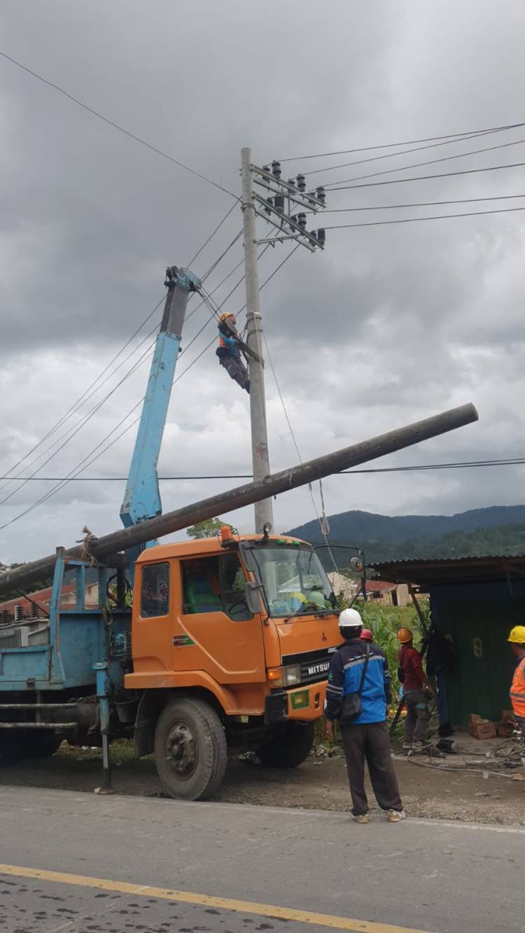 Kurang dari 24 Jam, 98 Persen Listrik Terdampak Gempa di Tapanuli Utara Telah Menyala