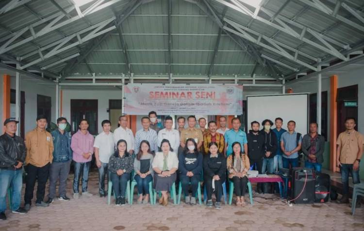 Pemkab Humbahas Hadiri Kegiatan Seminar Seni di Kemenag