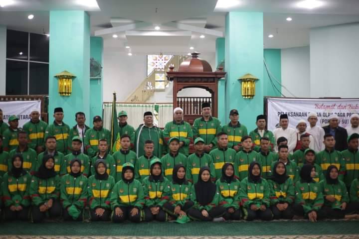 Sukhairi Lepas 85 Atlet Madina untuk mengikuti PORPROVSU Ke XI Di Medan
