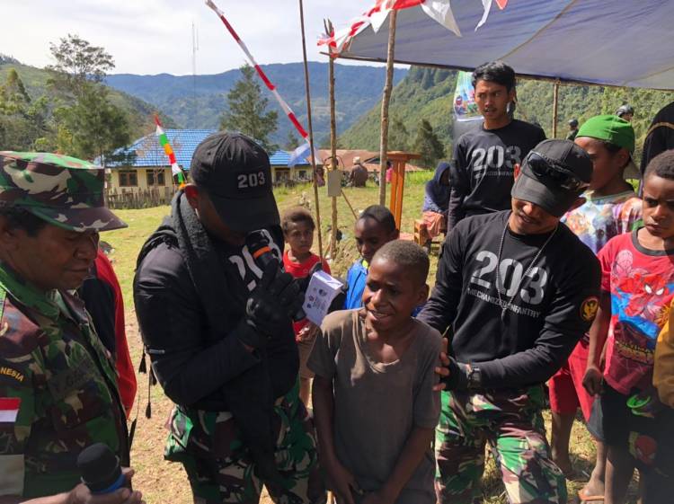 Semarak HUT TNI Ke-77 dan HUT Yonif Mekanis 203/AK Ke-68, Satgas Yonif Mekanis 203/AK Gelar Lomba Mancing