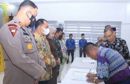 Deklarasi Damai Pilkades Serentak, Kapolres Labuhanbatu : Cakades Bersama Simpatisan Jaga Kondusifitas Daerah&nbsp;