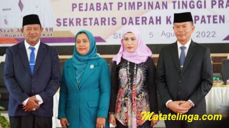 Plt.Bupasti Langkat Terima Penghargaan Nasional &lsquo;Dewi Sartika Award&rsquo; Dari  Kemendikbud