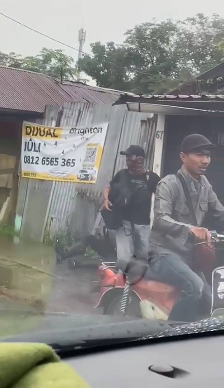 Petugas Dishub Tersungkur Ditikam OTK Berbadan Tambun