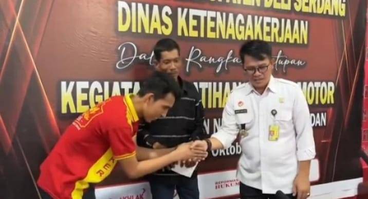 Rutan Kelas I Medan Membagikan Premi Kepada Warga Binaan Yang Berkarya