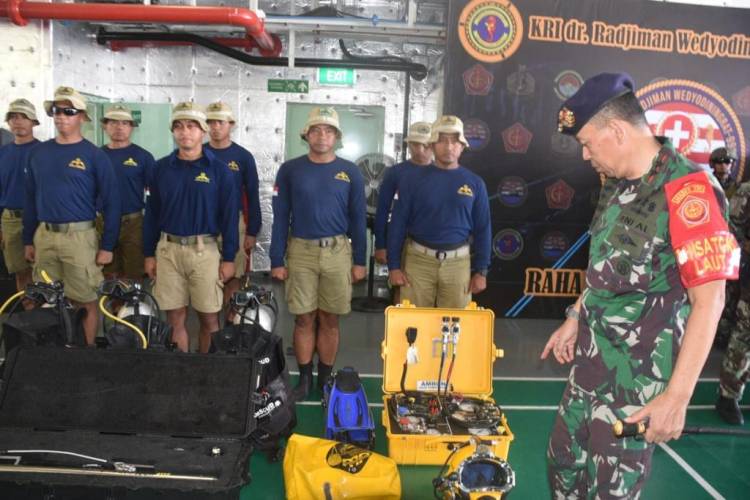 Satgas Laut Siagakan Kapal Perang Mutakhir Amankan KTT AIS di Perairan Bali