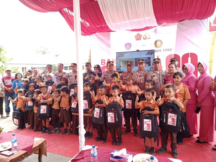 Alumi AKABRI 90 Gelar Bansos di Kecamatan Tanjung Beringin, Serdang Bedagai