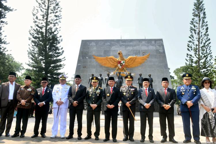 Pj Gubernur Sumut Ajak Masyarakat Jaga Keharmonisan dalam Keragaman