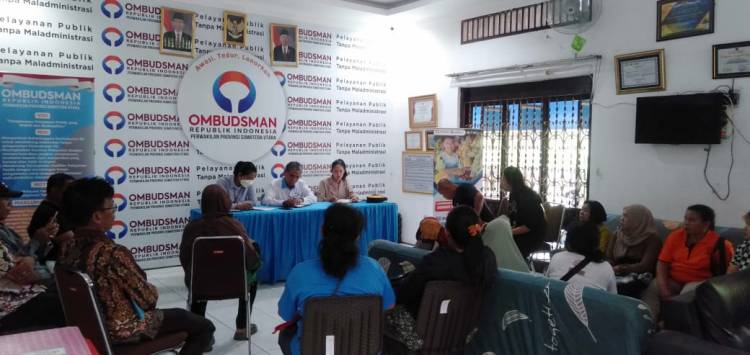 Puluhan Pedagang Pasar Delima Indrapura.Ngadu ke Ombudsman