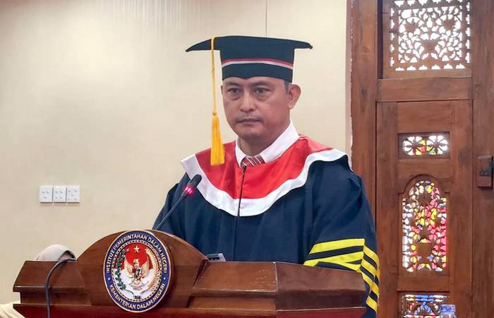 Putra Pakpak Dairi Citra Effendi Capah Raih Gelar Doktor Ilmu Pemerintahan