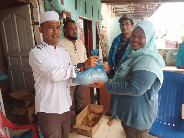 AAB salurkan Bantuan Sembako untuk Warga Kurang Mampu