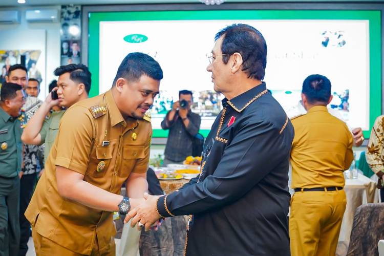 Bobby Nasution Hadiri Acara Syukuran Ulang Tahun Tokoh Inspiratif Masyarakat