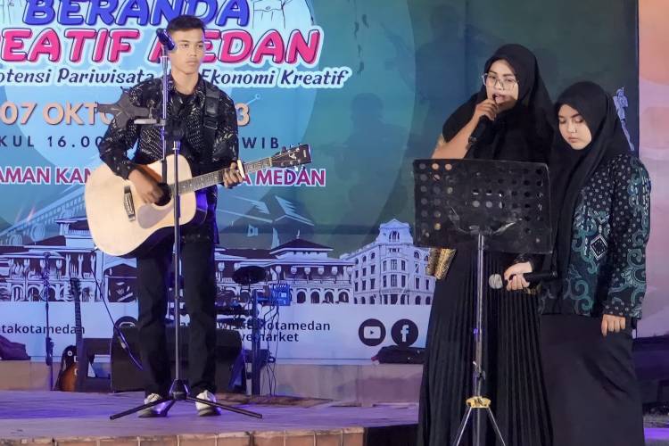 Pertunjukan Seni Beranda Kreatif Medan Cuatkan Semangat Patriot