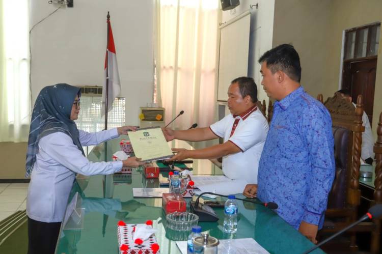 Wali Kota Sampaikan Tanggapan Pemandangan Umum Fraksi DPRD Pematang Siantar
