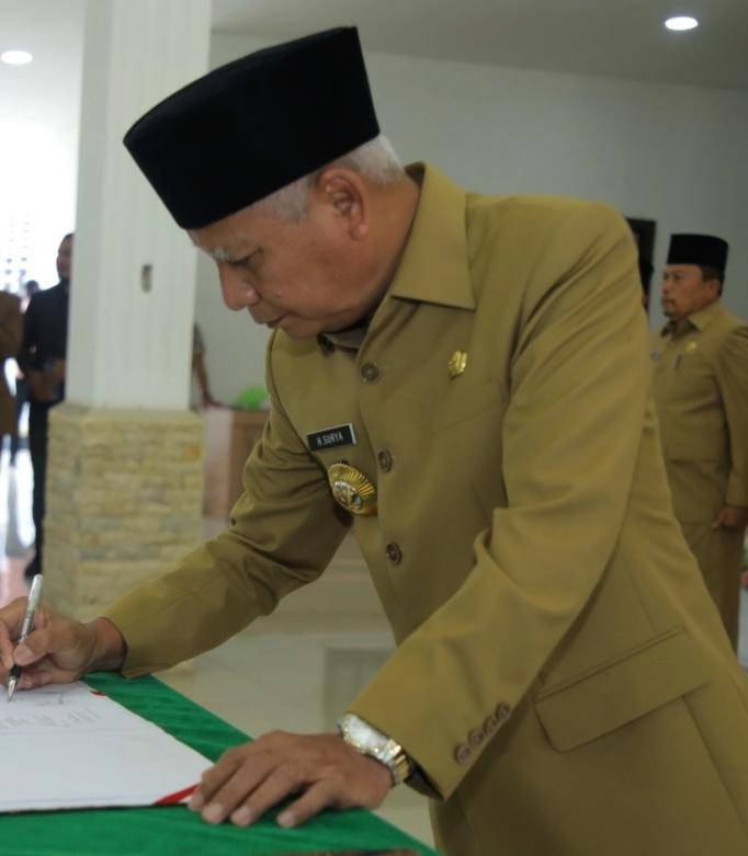 Kadis Kesehatan Asahan Dan 20 Pejabat Administrator Serta 47 Pejabat Pengawas Dilantik