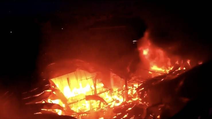 3 Rumah Warga Belawan Musnah Dianuk Api