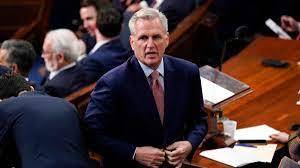 Partai Demokrat Ragu Apakah Akan Menyelamatkan Ketua Kevin McCarthy