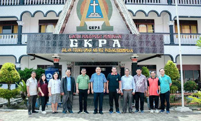 Parlindungan Purba Diskusi Banyak Hal Dengan Ephorus GKPA, Salah Satunya Pemberdayaan Ekonomi Masyarakat