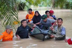 Pj. Walikota Upayakan Korban Banjir Tidak Kelaparan