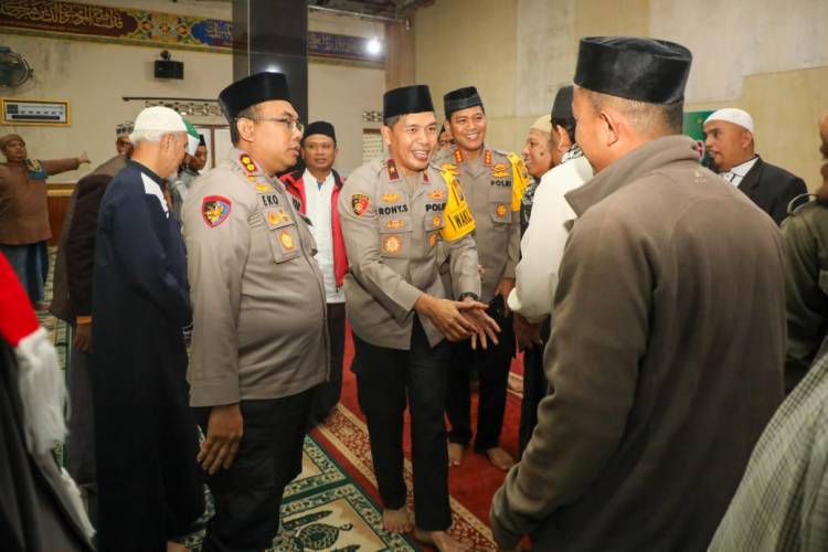 Cooling System Pemilukada Damai, Wakapolda Sumut Keliling di Masjid Istihrar Berastagi