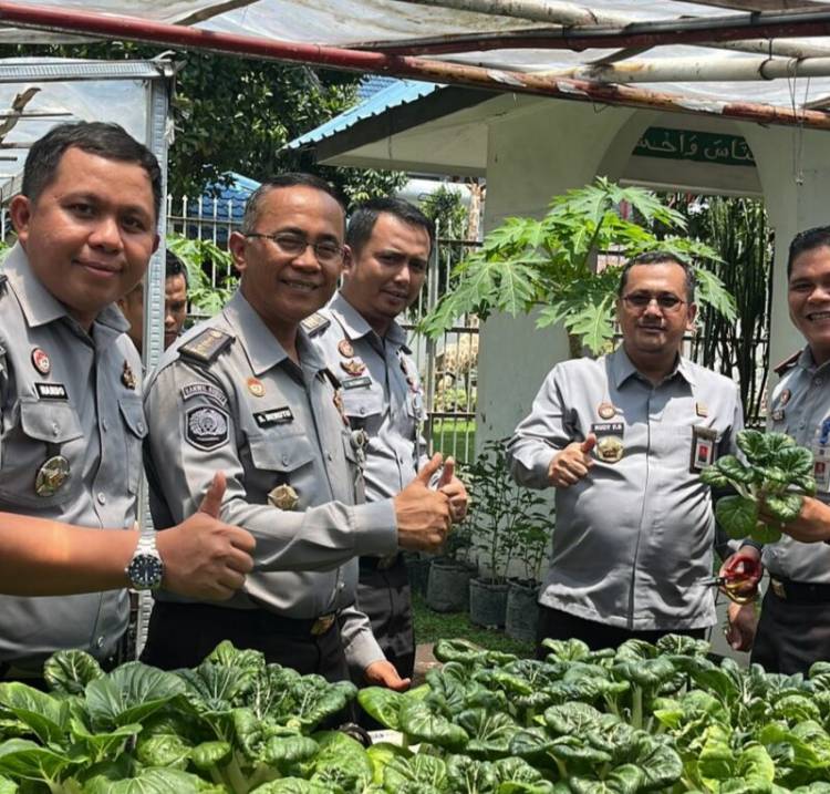 Pastikan Pelayanan Sesuai Standar Usai Diresmikan Plt Dirjenpas, Kadivpas Kontrol Dapur Sehat Rutan Medan