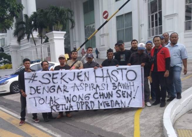 Loyalis PDIP Tolak Wong Chung Sen Ketua DPRD Medan