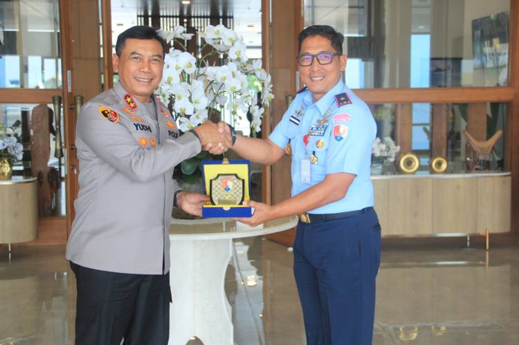Danlanud Sultan Hasanuddin Terima Kunjungan Kerja Kapolda Sulsel