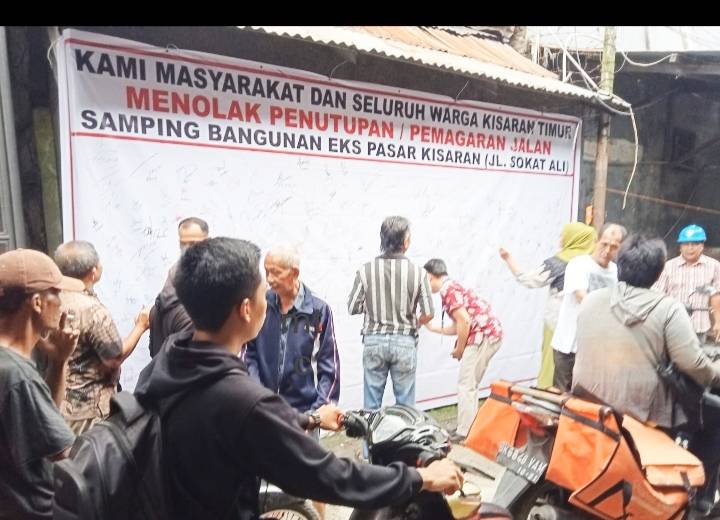 350 Orang Lebih Warga Parkis Bubuhkan Tanda Tangan