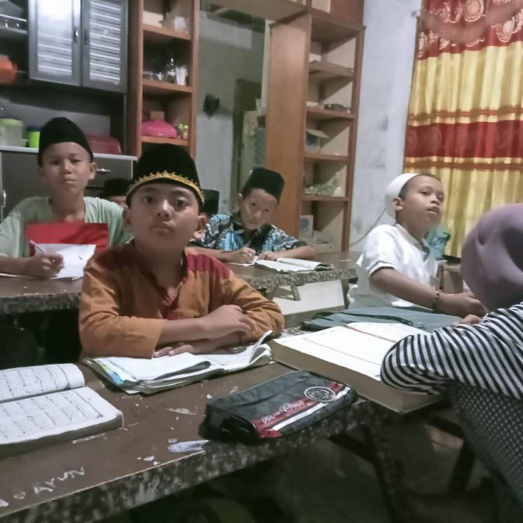 Perjuangan Penyuluh Non PNS Tak Kenal Lelah Layani Umat